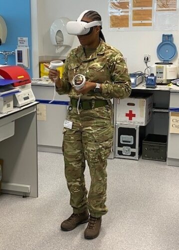 A student trying the crossmatching VR simulation.